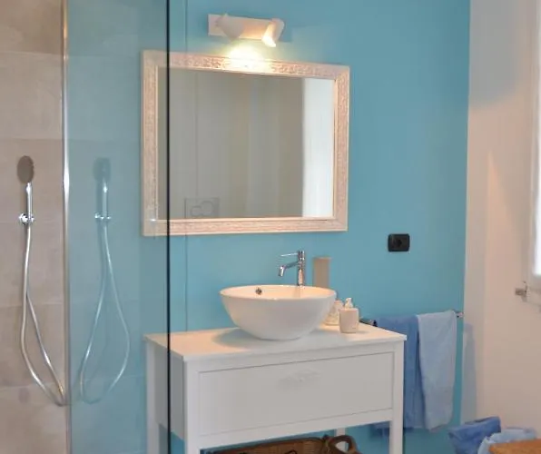 Gaia E Levante Pensionat Piazza (Genoa)