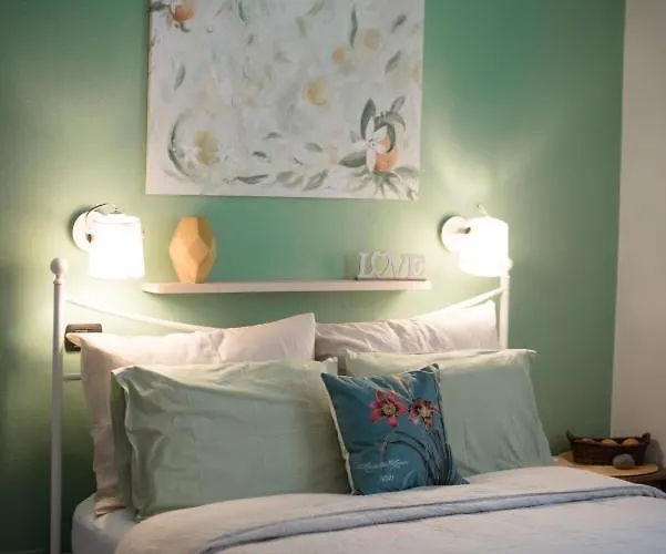 Gaia E Levante 3* Piazza (Genoa)